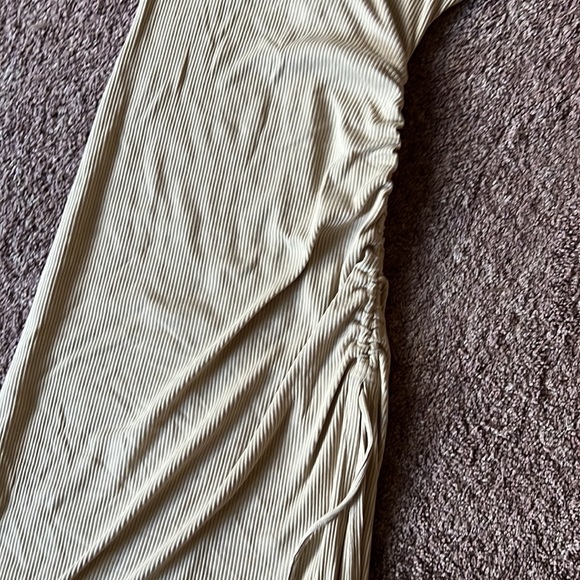 Ruched midi dress in vintage rib - Picture 5 of 6